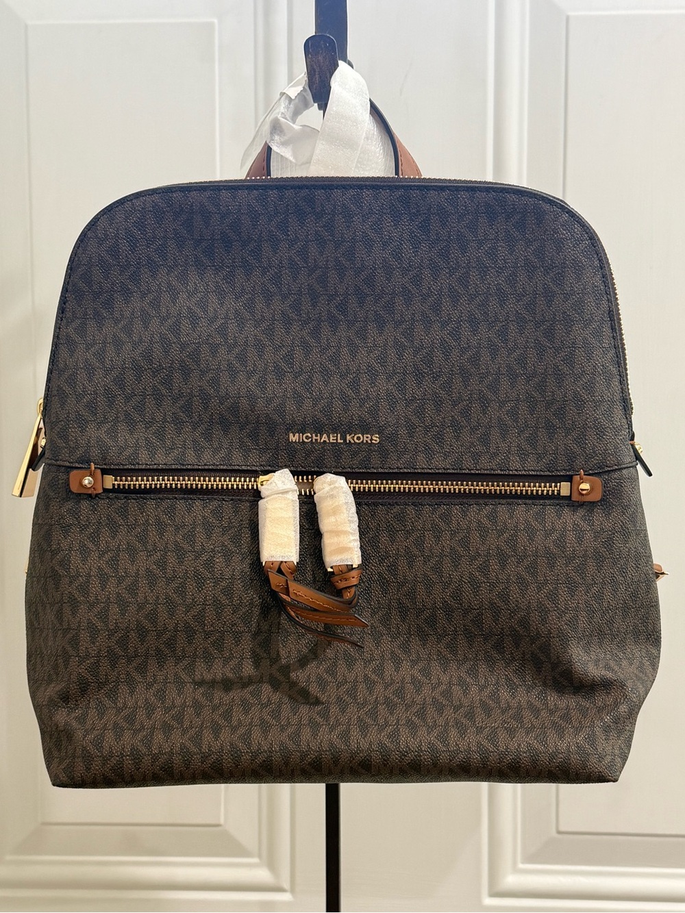 NWT Michael Kors Rhea Medium Slim Signature Backpack Brown Acorn Gold